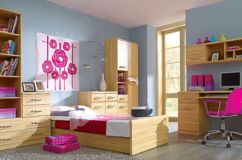 Современная мебель для детской комнаты отличается практичностью и