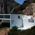 belosnezhnaya-villa-v-ispanii-ot-kompanii-fran-silvestre-arquitectos-4