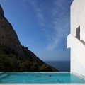 belosnezhnaya-villa-v-ispanii-ot-kompanii-fran-silvestre-arquitectos-6