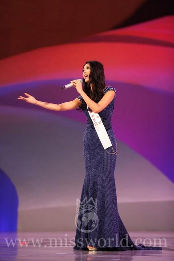 Мисс Мира 2012 стала китаянка Wenxia 