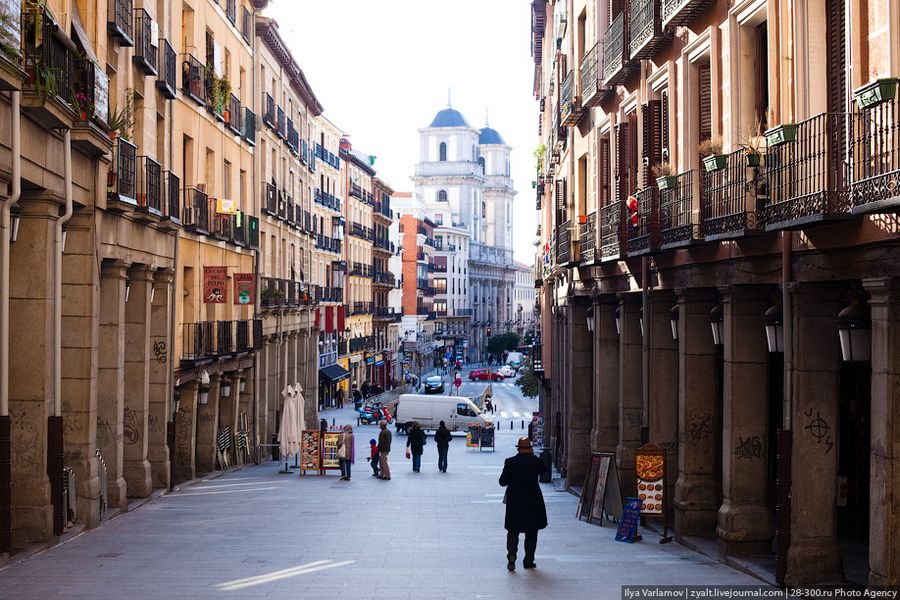 Интересные фото улиц Мадрида