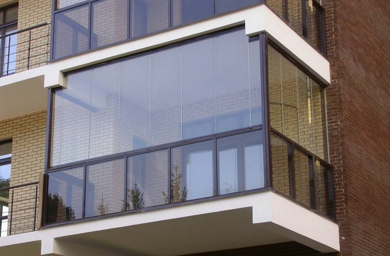 алюминиевое остекление балконов