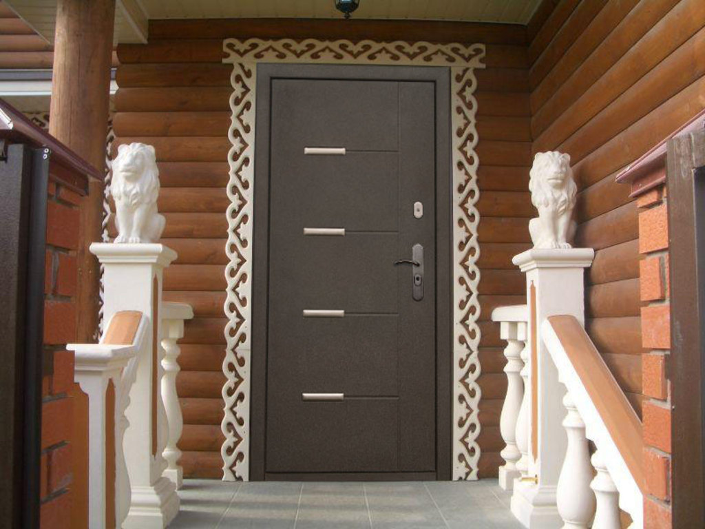 Критерии выбора входной металлической двери
